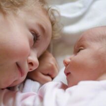 La llegada de un hermano, puede ser muy divertido