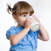 ¿Qué sucede con los distintos tipos de leche más allá del año de vida?