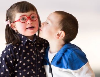 hermanos con discapacidad