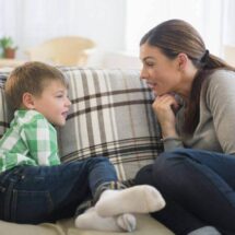 Prevenir antes del colapso: madres que crían solas