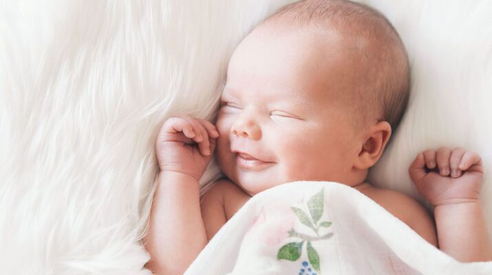 Primer año de vida de un bebé