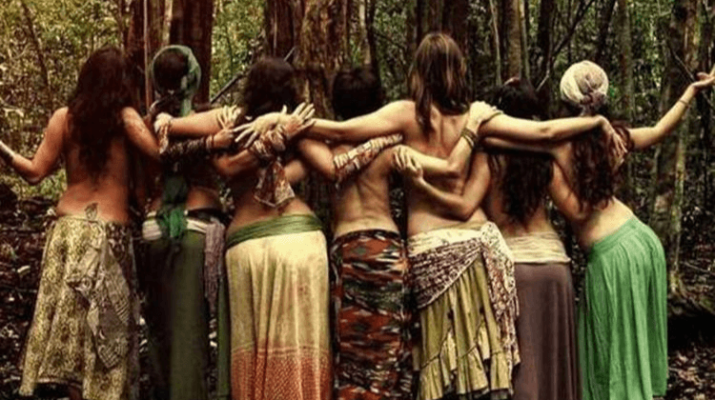 grupo de mujeres