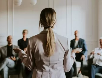 ¿Qué roles encara la mujer y el hombre hoy?