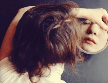 La historia que la mente se cuenta